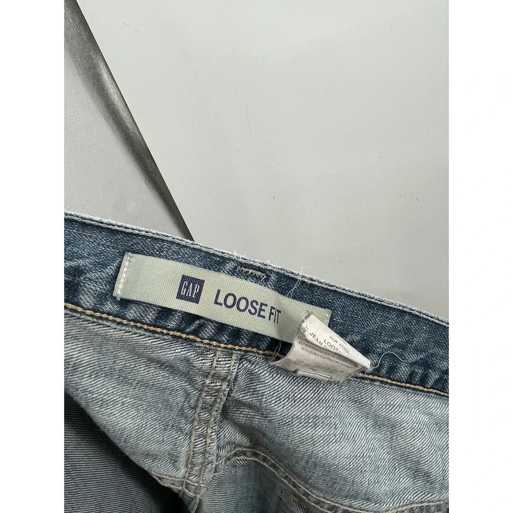 Gap Loose Fit Mens Jeans 35x30 Light Wash Distressed Denim Casual Classic‎ Baggy